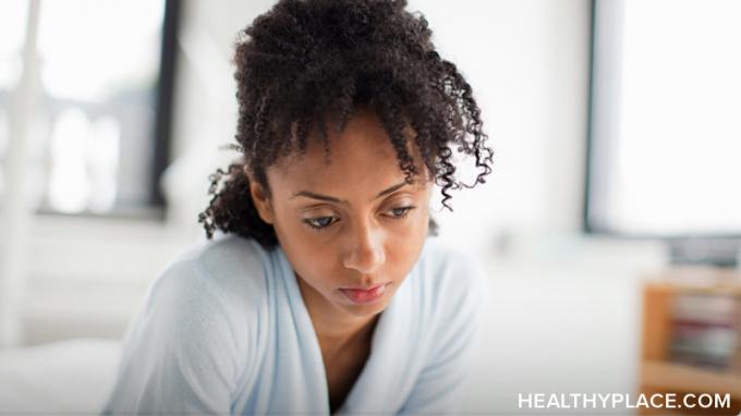 Naiste depressiooni riskifaktorid ja sümptomid on sageli seotud naiste konkreetsete hormonaalsete ja elumuutustega. Lugege naiste depressiooni sümptomite kohta.