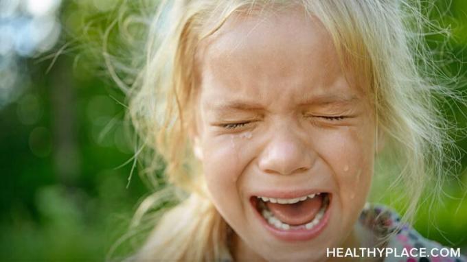 Eneseregulatsiooni õpetamine häiriva meeleoluhäirega lastele tundub võimatu. Pärast seda on suutmatus isereguleeruda DMDD sümptom. Kuid on olemas strateegiaid, mida vanemad saavad kasutada lastele eneseregulatsiooni õpetamiseks. Lisateavet leiate saidilt HealthyPlace.