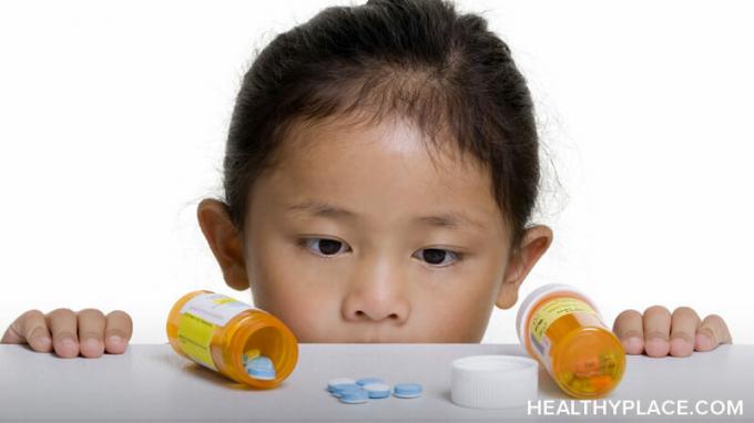 Bipolaarsed ravimid mõjutavad lapsi mitmel viisil - mõned positiivsed ja mõned mitte. Hankige HealthyPlace'i kohta täielikke üksikasju.