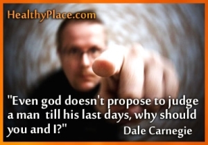 Dale Carnegie stigmatsitaat - Isegi jumal ei tee ettepanekut mehe üle kohut mõista kuni viimase päevani, miks peaksid sina ja mina?
