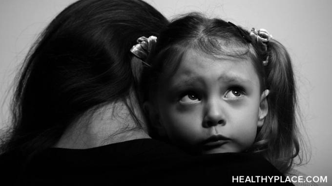 PTSD-ga lapsevanemaks saamine on raske nii vanemale kui ka nende lastele. Õppige raskusi ja mõju lastele, näiteks sekundaarne PTSD ja saadaolev abi, kõik saidil HealthyPlace.