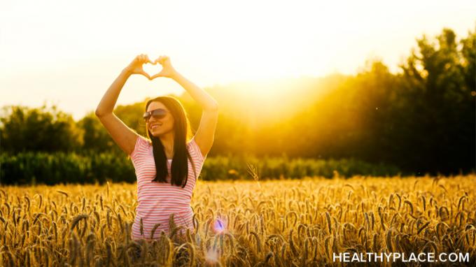 Tänulikkuse harjutamine on lihtne, kui tunnete end asjade suhtes hästi. Aga mis siis, kui te ei tunne end tänulikuna? Leidke sellele lahendus saidil HealthyPlace.