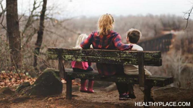 Teie vanemlik stiil võib mõjutada teie laste vaimset tervist. Vaadake saidil HealthyPlace, millised on lapsevanemate stiilid ja kuidas need saavad mõjutada teie laste arengut.
