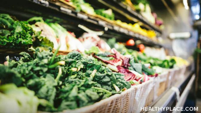Looduslikud toidud ärevuse vastu võivad palju aidata. Avastage, kuidas ja uurige, millised ärevuse jaoks mõeldud looduslikud toidud aitavad HealthyPlace'is kõige rohkem.