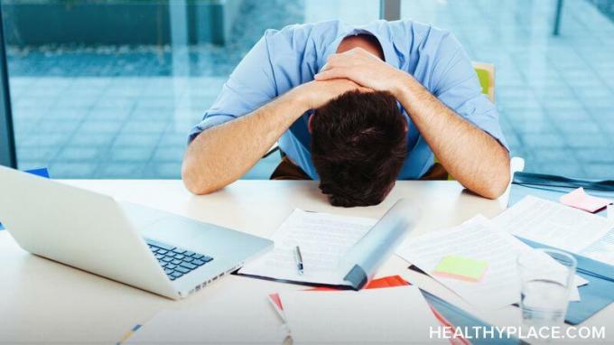 Tööalane ärevus võib teid tagasi hoida. Tööga seotud ärevuse tagajärjed mõjutavad kõiki eluvaldkondi. Lisateave tööärevuse põhjuste ja tagajärgede kohta.
